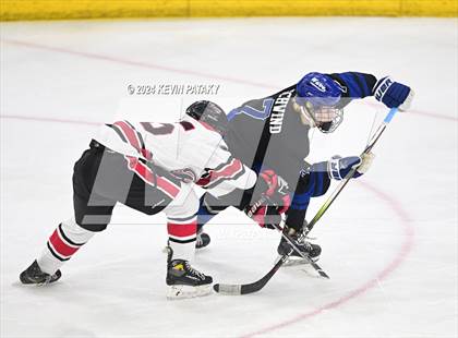 Thumbnail 2 in Darien vs. New Canaan (CIAC DI Semifinal) photogallery.