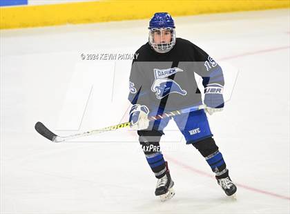 Thumbnail 1 in Darien vs. New Canaan (CIAC DI Semifinal) photogallery.