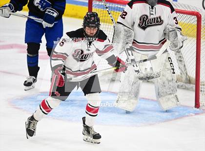 Thumbnail 3 in Darien vs. New Canaan (CIAC DI Semifinal) photogallery.