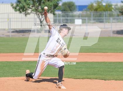 Thumbnail 1 in Chinle vs Round Valley (Epic Tournament) photogallery.