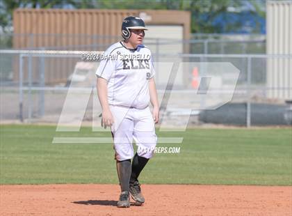 Thumbnail 2 in Chinle vs Round Valley (Epic Tournament) photogallery.