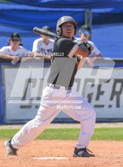 Thumbnail 2 in Chinle vs Round Valley (Epic Tournament) photogallery.