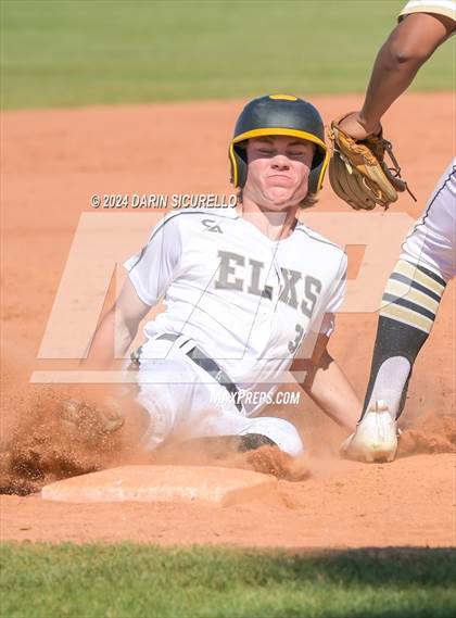 Thumbnail 1 in Chinle vs Round Valley (Epic Tournament) photogallery.