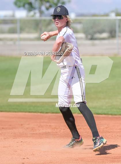 Thumbnail 3 in Chinle vs Round Valley (Epic Tournament) photogallery.