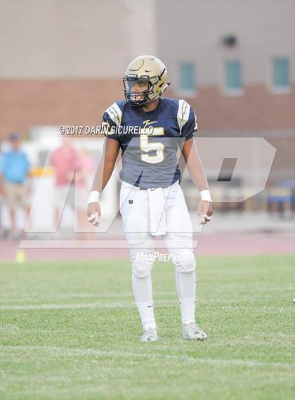 Thumbnail 3 in Desert Vista vs Pinnacle (Scrimmage) photogallery.
