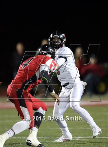 Thumbnail 1 in Fort Osage @ Park Hill (MSHSAA Class 5 Quarterfinal) photogallery.