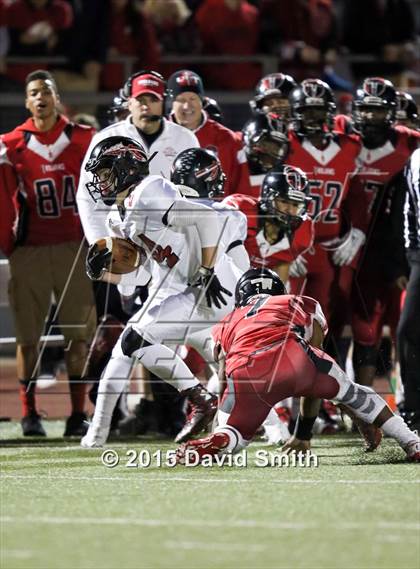 Thumbnail 2 in Fort Osage @ Park Hill (MSHSAA Class 5 Quarterfinal) photogallery.