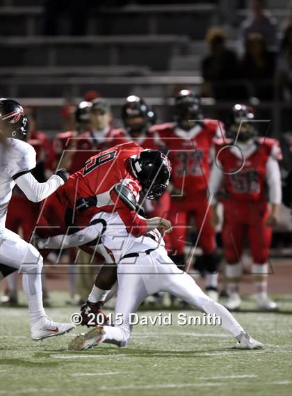 Thumbnail 1 in Fort Osage @ Park Hill (MSHSAA Class 5 Quarterfinal) photogallery.