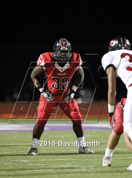 Thumbnail 3 in Fort Osage @ Park Hill (MSHSAA Class 5 Quarterfinal) photogallery.
