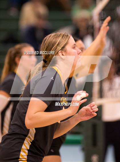 Thumbnail 2 in Temecula Valley @ Mira Costa (CIF-SS Division 1 Pool A) photogallery.