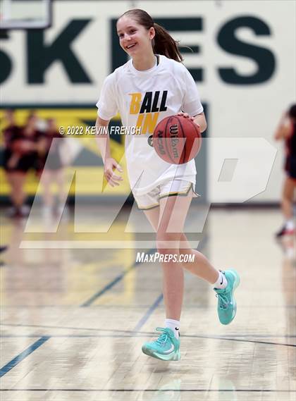 Thumbnail 2 in Liberty vs Horizon (Feast Mode Thanksgiving Tournament) photogallery.