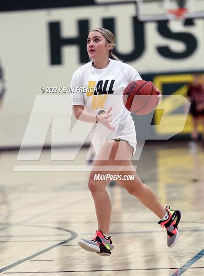 Thumbnail 1 in Liberty vs Horizon (Feast Mode Thanksgiving Tournament) photogallery.