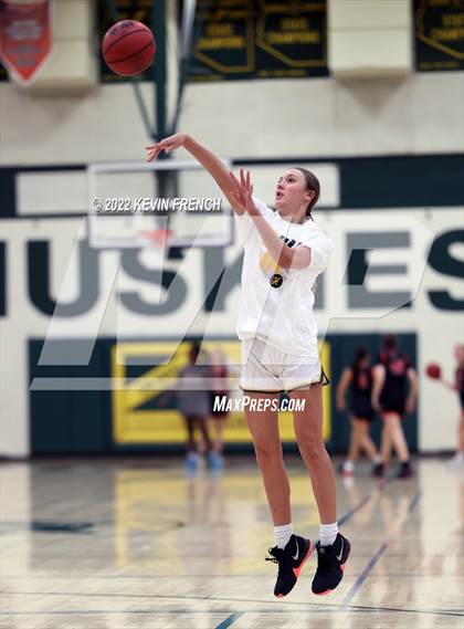 Thumbnail 3 in Liberty vs Horizon (Feast Mode Thanksgiving Tournament) photogallery.