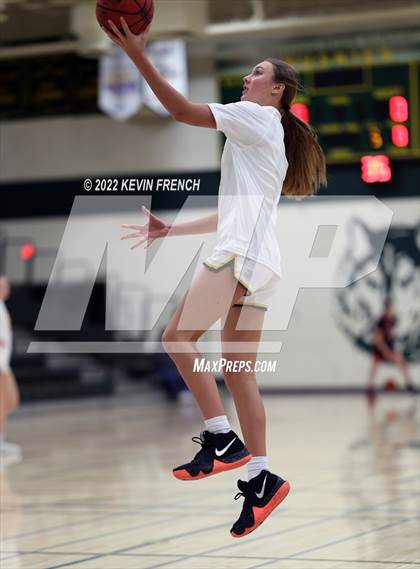 Thumbnail 2 in Liberty vs Horizon (Feast Mode Thanksgiving Tournament) photogallery.