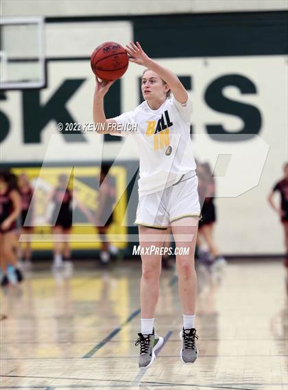 Thumbnail 2 in Liberty vs Horizon (Feast Mode Thanksgiving Tournament) photogallery.