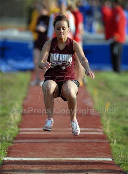 Thumbnail 2 in 7th Annual Don Webb Invitational photogallery.