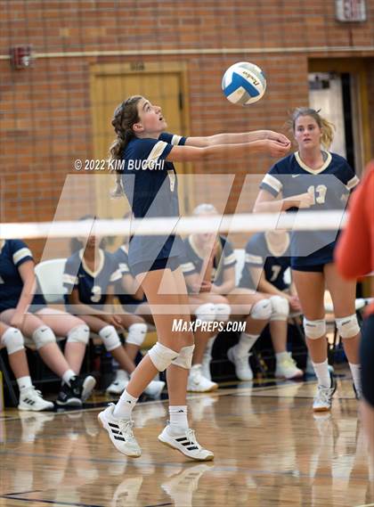Thumbnail 2 in Utica @ Grosse Pointe South photogallery.