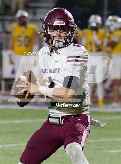 Thumbnail 2 in Pieper vs. Flour Bluff (Texas UIL 5A-1 Football Area Playoff) photogallery.