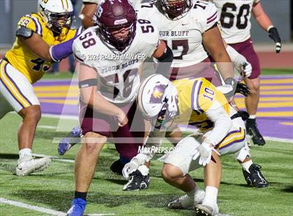 Thumbnail 2 in Pieper vs. Flour Bluff (Texas UIL 5A-1 Football Area Playoff) photogallery.