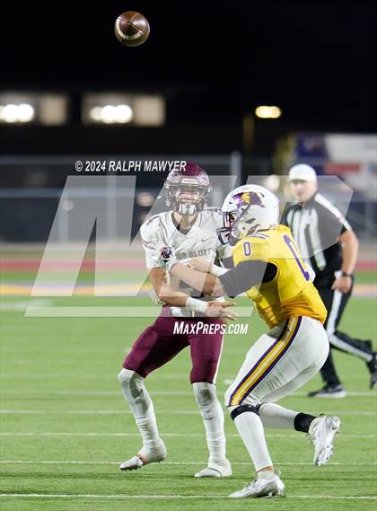 Thumbnail 2 in Pieper vs. Flour Bluff (Texas UIL 5A-1 Football Area Playoff) photogallery.