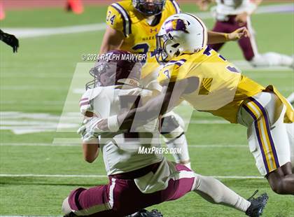 Thumbnail 3 in Pieper vs. Flour Bluff (Texas UIL 5A-1 Football Area Playoff) photogallery.