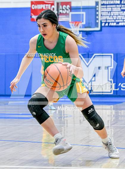 Thumbnail 1 in Pecos vs. Sandia Prep photogallery.