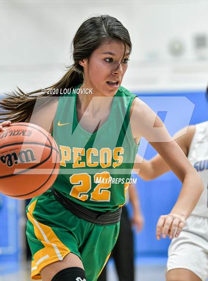 Thumbnail 1 in Pecos vs. Sandia Prep photogallery.