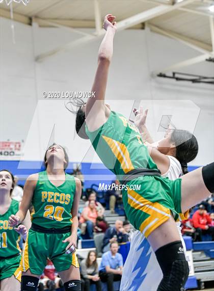 Thumbnail 2 in Pecos vs. Sandia Prep photogallery.