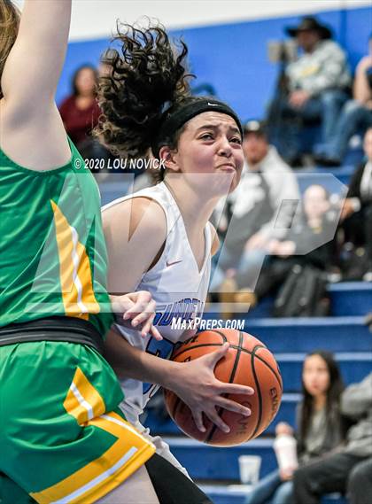 Thumbnail 2 in Pecos vs. Sandia Prep photogallery.