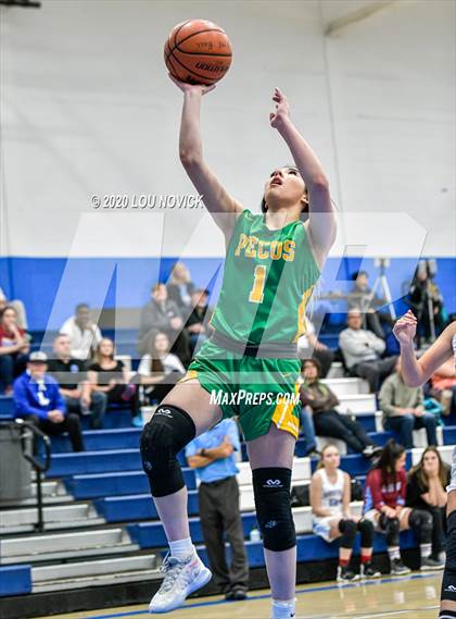 Thumbnail 2 in Pecos vs. Sandia Prep photogallery.