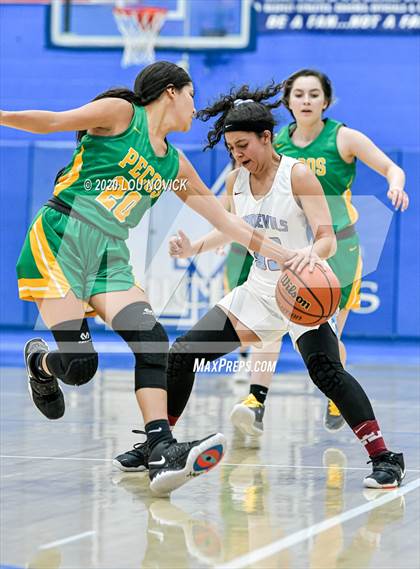 Thumbnail 2 in Pecos vs. Sandia Prep photogallery.