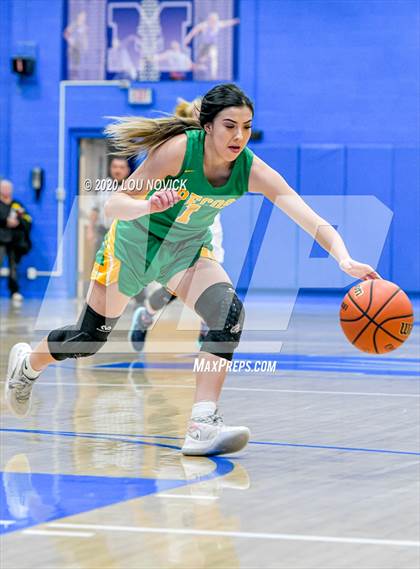 Thumbnail 1 in Pecos vs. Sandia Prep photogallery.