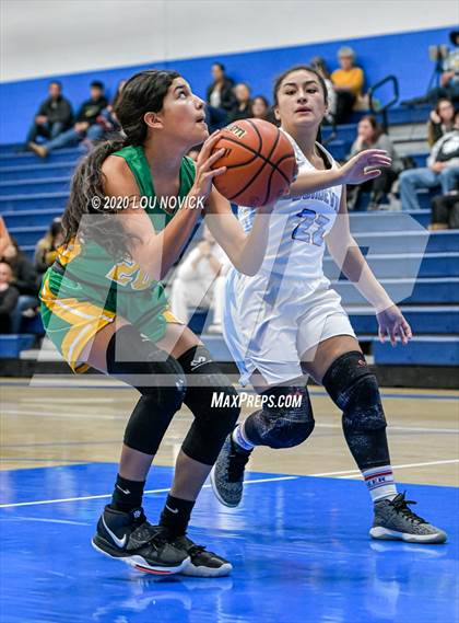 Thumbnail 3 in Pecos vs. Sandia Prep photogallery.