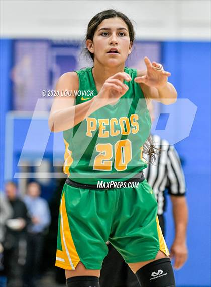 Thumbnail 2 in Pecos vs. Sandia Prep photogallery.