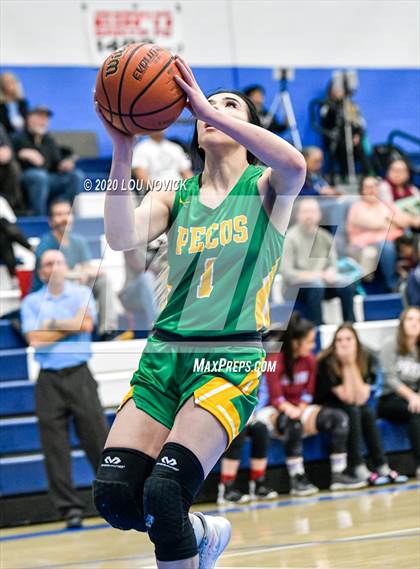 Thumbnail 3 in Pecos vs. Sandia Prep photogallery.