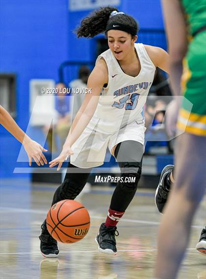 Thumbnail 3 in Pecos vs. Sandia Prep photogallery.