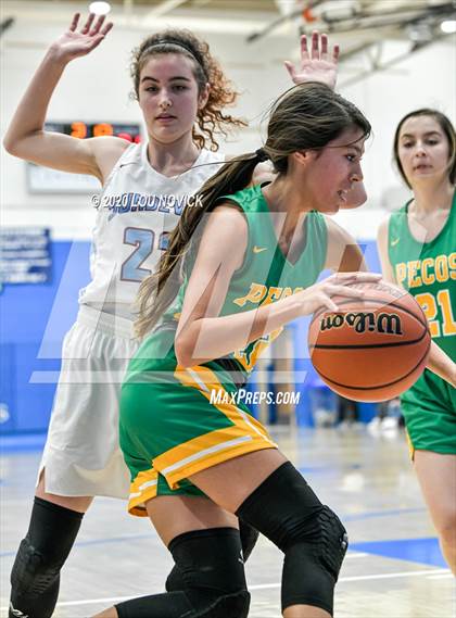 Thumbnail 2 in Pecos vs. Sandia Prep photogallery.
