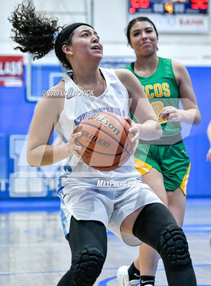 Thumbnail 3 in Pecos vs. Sandia Prep photogallery.
