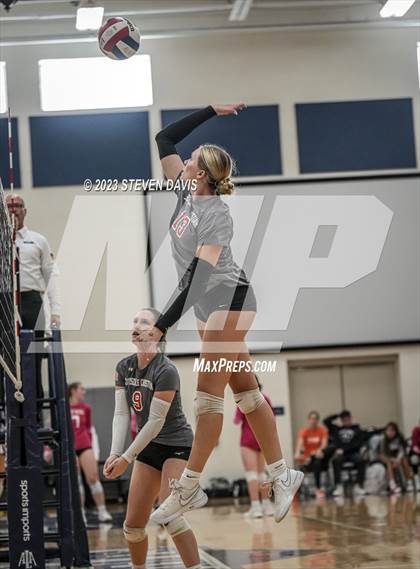 Thumbnail 2 in Scottsdale Christian Academy vs. Pusch Ridge Christian Academy photogallery.