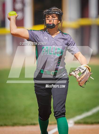 Thumbnail 2 in Fallon @ Elko photogallery.