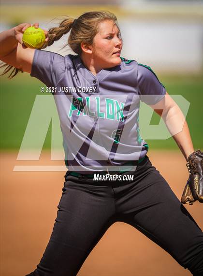 Thumbnail 2 in Fallon @ Elko photogallery.