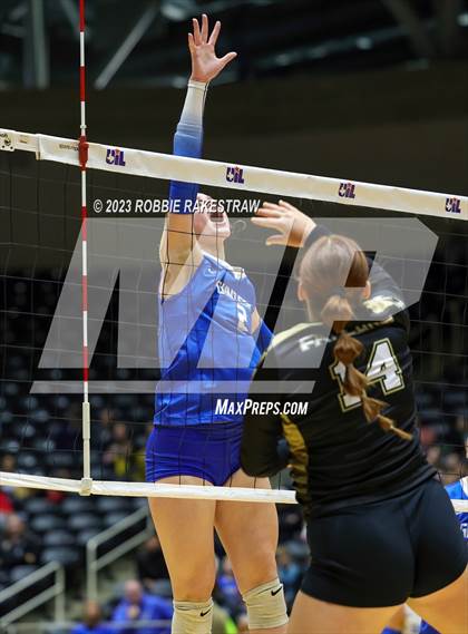 Thumbnail 1 in Gunter vs. Bushland (UIL 3A Volleyball Final) photogallery.