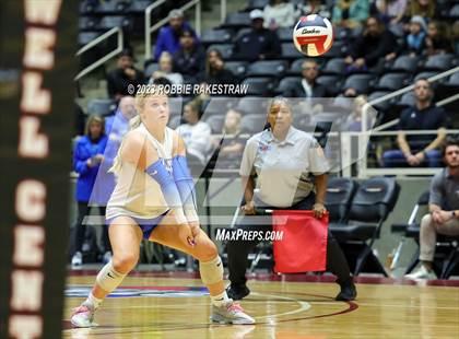 Thumbnail 2 in Gunter vs. Bushland (UIL 3A Volleyball Final) photogallery.