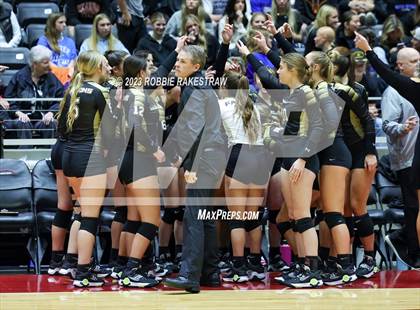 Thumbnail 3 in Gunter vs. Bushland (UIL 3A Volleyball Final) photogallery.