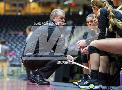 Thumbnail 2 in Gunter vs. Bushland (UIL 3A Volleyball Final) photogallery.