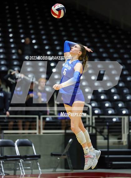 Thumbnail 1 in Gunter vs. Bushland (UIL 3A Volleyball Final) photogallery.