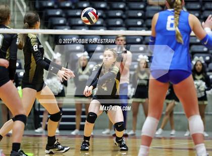 Thumbnail 1 in Gunter vs. Bushland (UIL 3A Volleyball Final) photogallery.
