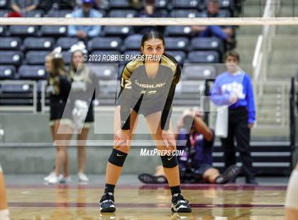 Thumbnail 2 in Gunter vs. Bushland (UIL 3A Volleyball Final) photogallery.