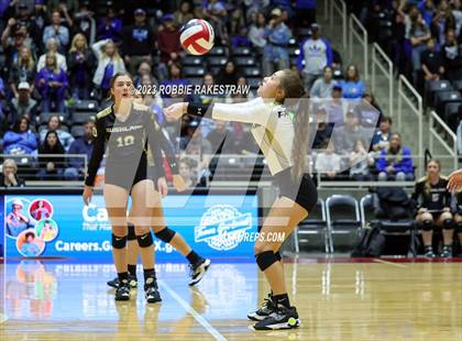 Thumbnail 1 in Gunter vs. Bushland (UIL 3A Volleyball Final) photogallery.