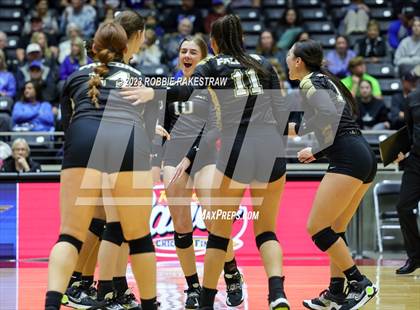 Thumbnail 1 in Gunter vs. Bushland (UIL 3A Volleyball Final) photogallery.